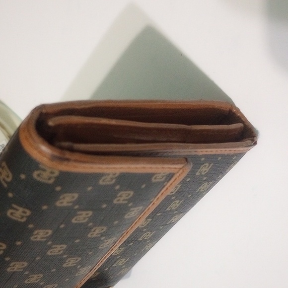Vintage Paolo Gucci Monogram Wallet - Picture 14 of 16